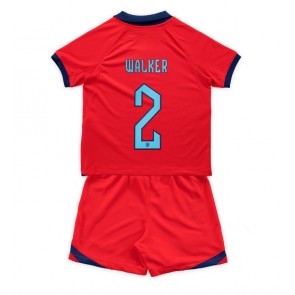 England Kyle Walker #2 kläder Barn VM 2022 Bortatröja Kortärmad (+ korta byxor)